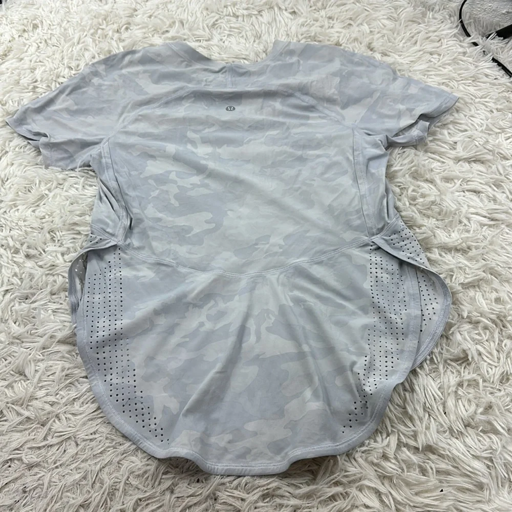 Lululemon UV Protection Running Short Sleeve Shirt Incognito Camo Alpine White